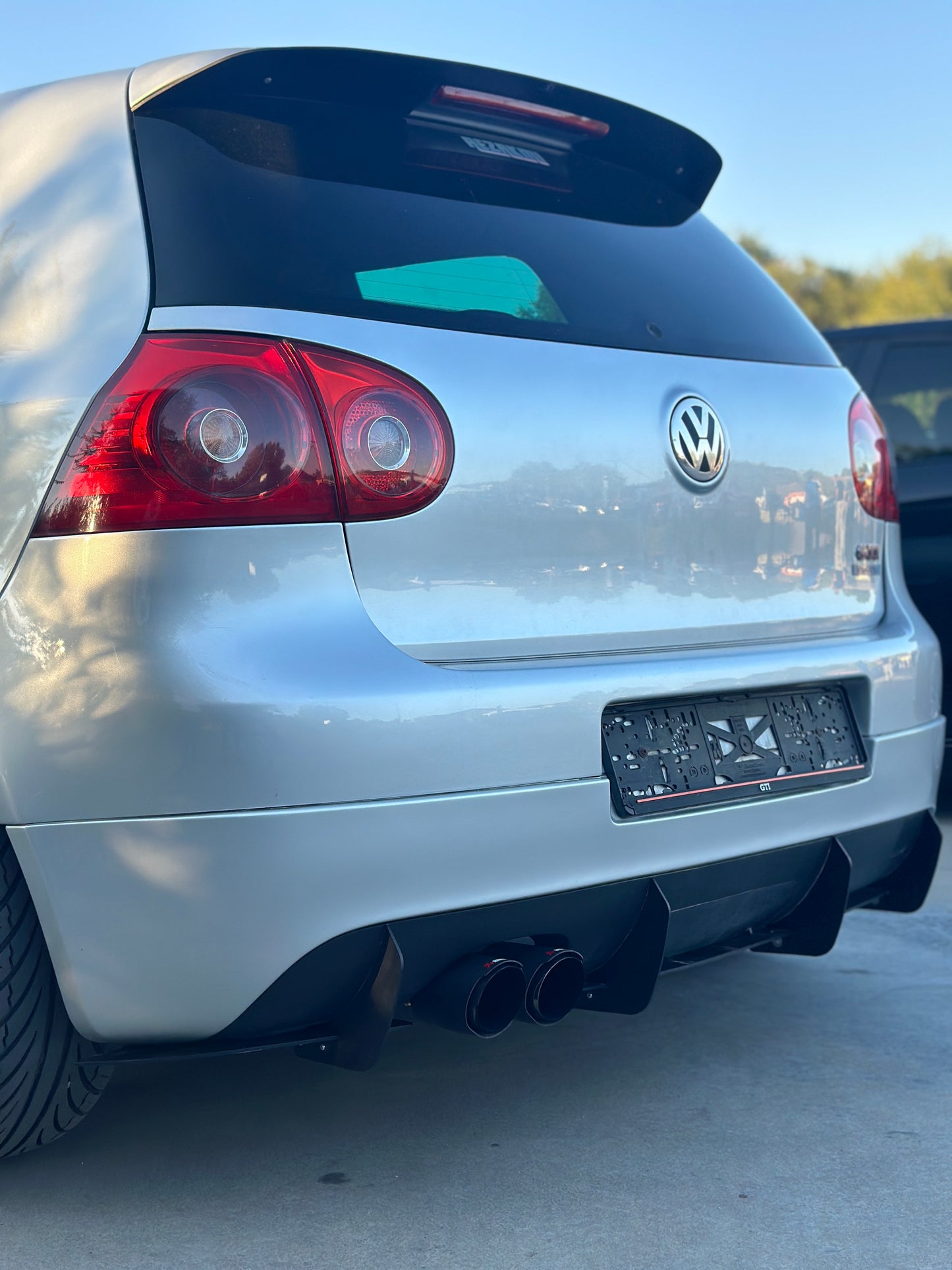 Volkswagen Golf 5 R32/GTI Spoiler Extension - SOLAR DESIGN