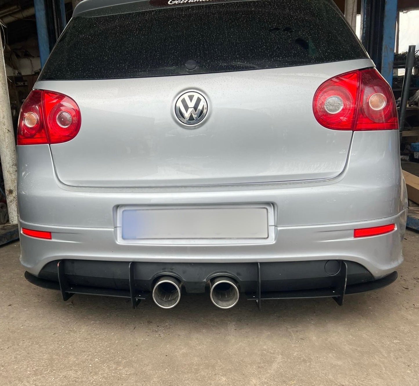 Volkswagen Golf 5 R32 Rear Diffuser - SOLAR DESIGN