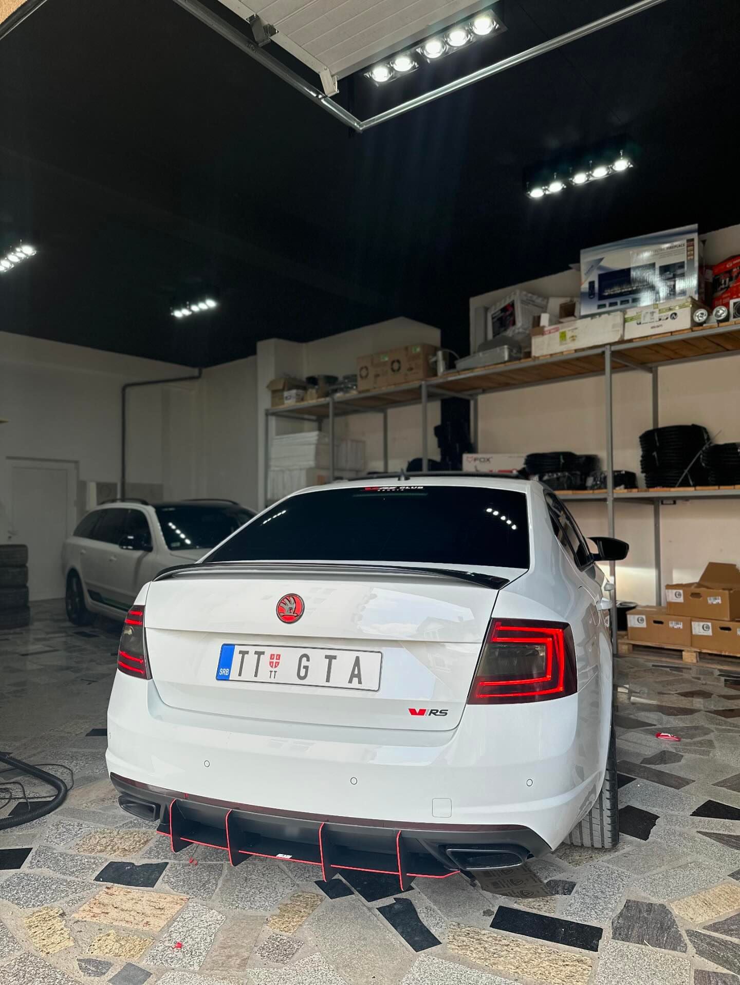 Skoda Octavia VRS Mk3 / Mk3 FL Hatchback / Estate Rear Diffuser - SOLAR DESIGN