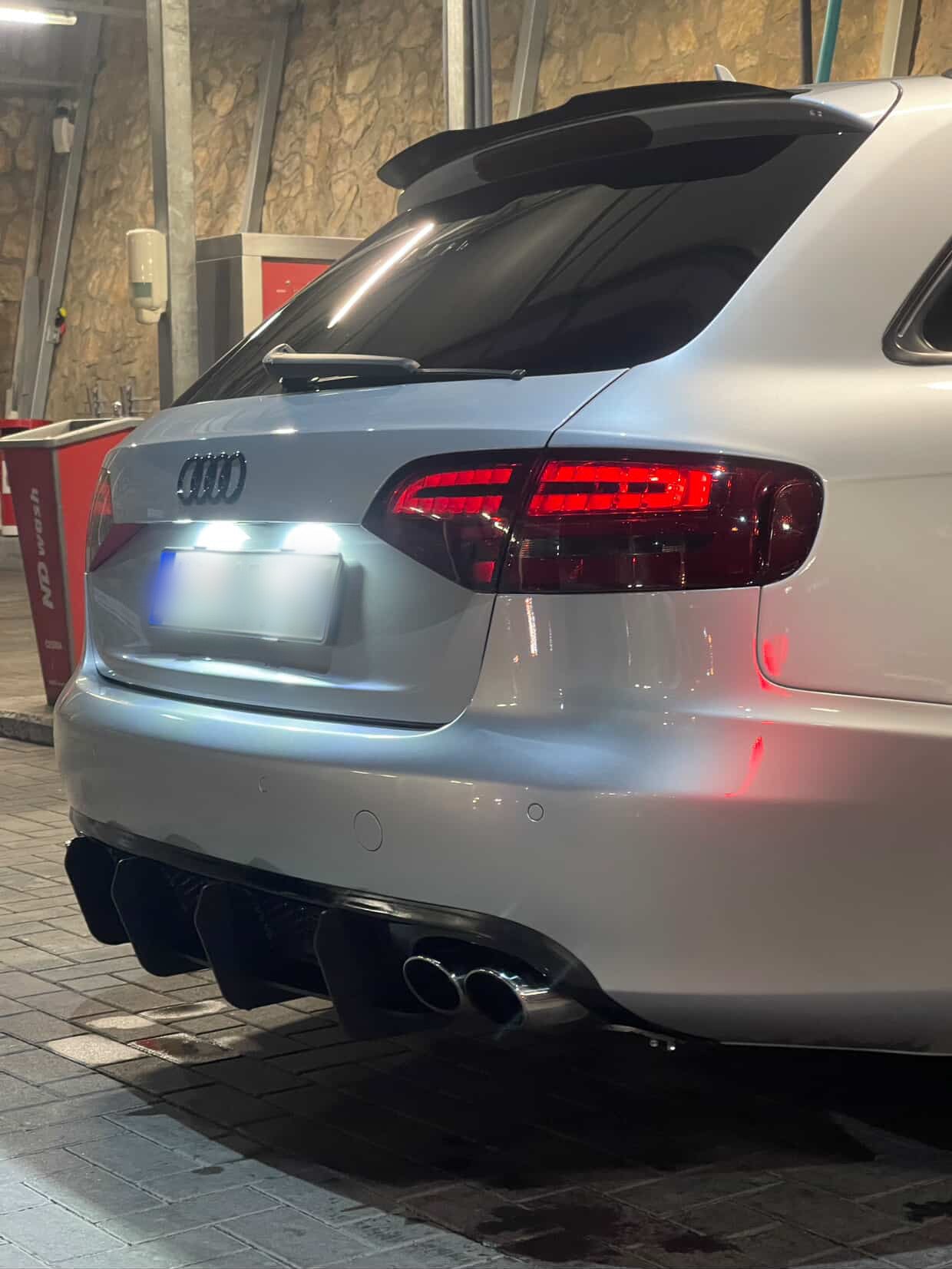 Audi A4 B8 S-line Rear Diffuser