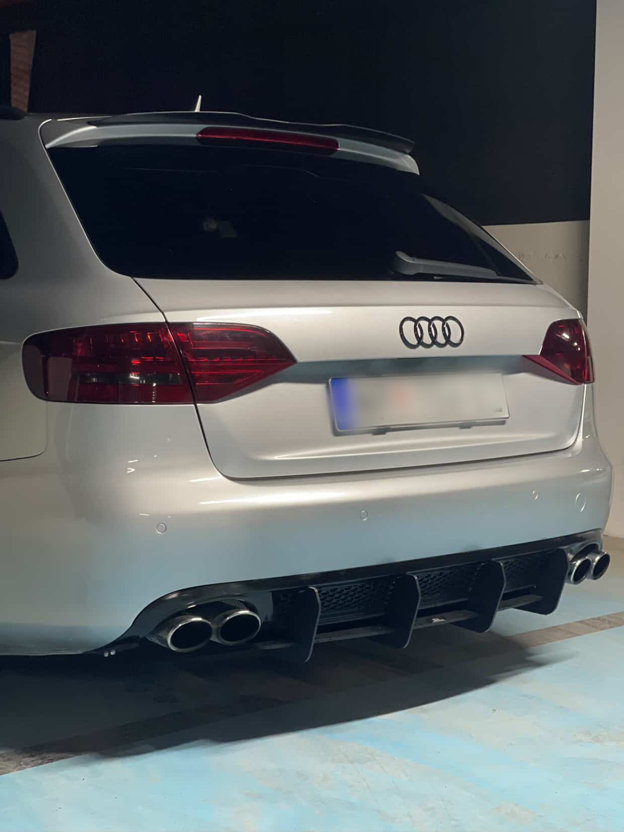Audi A4 B8 S-line Rear Diffuser