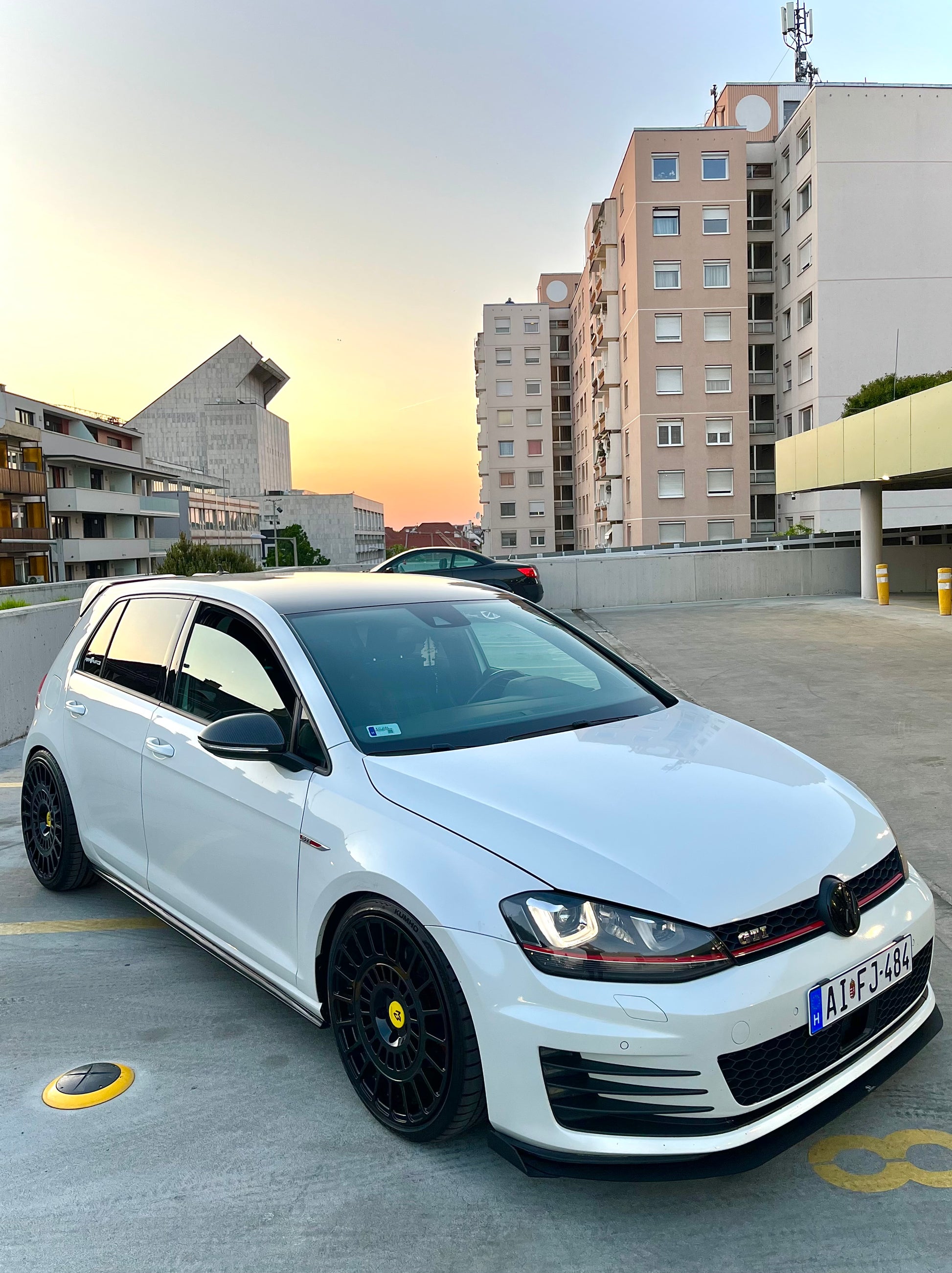 Volkswagen Golf 7 GTI Front Lip Splitter Pre-Facelift (2013-2016) - SOLAR DESIGN