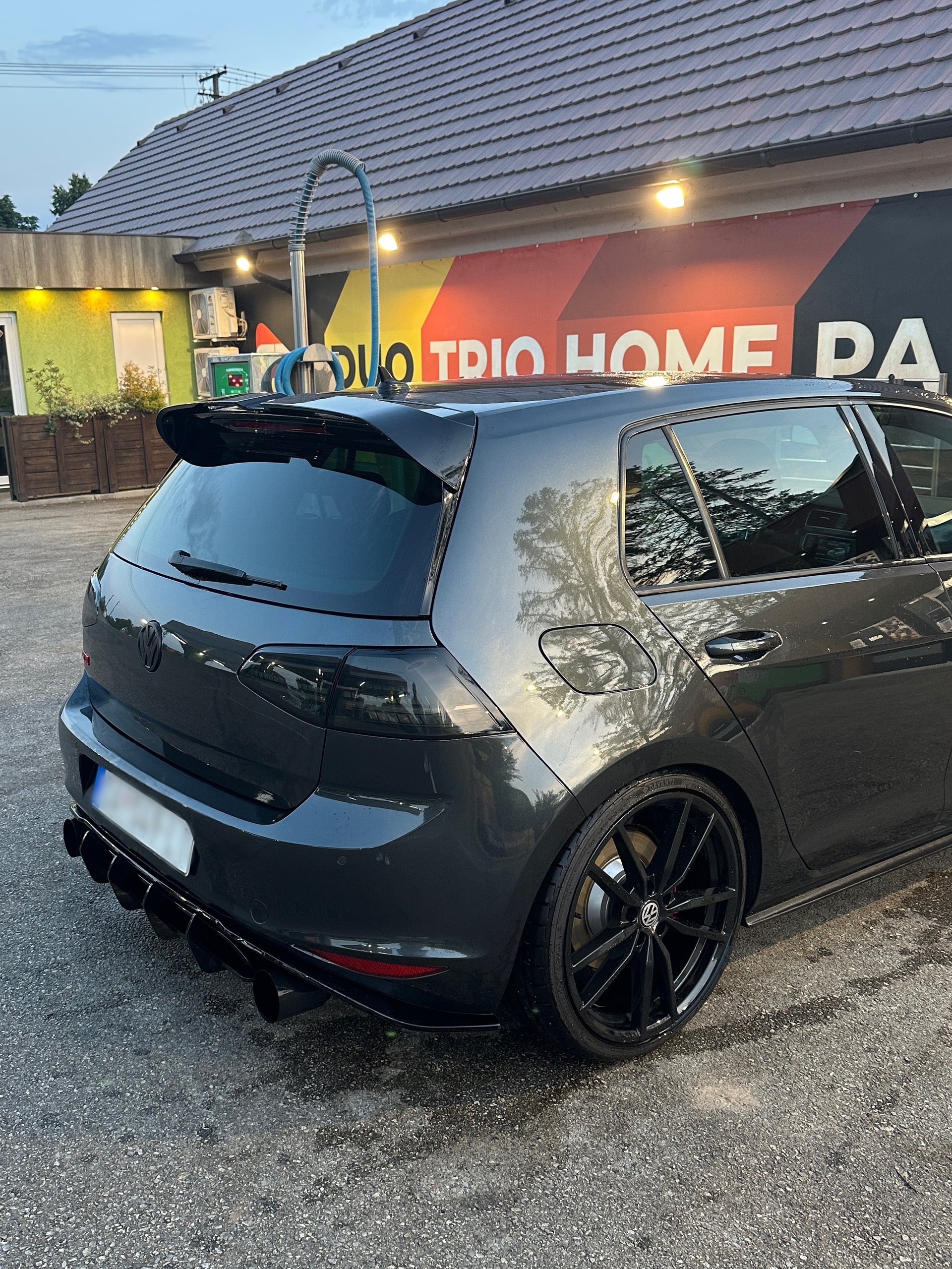 Volkswagen Golf GTI/GTD/R Oettinger style Roof Spoiler