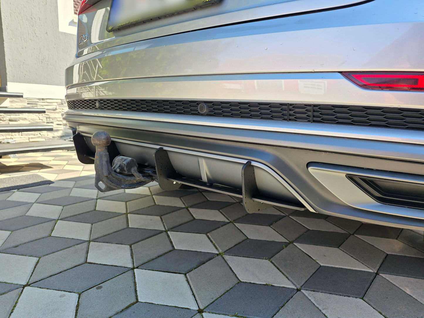 Audi Q8 S line / SQ8 Rear Diffuser (2018+)